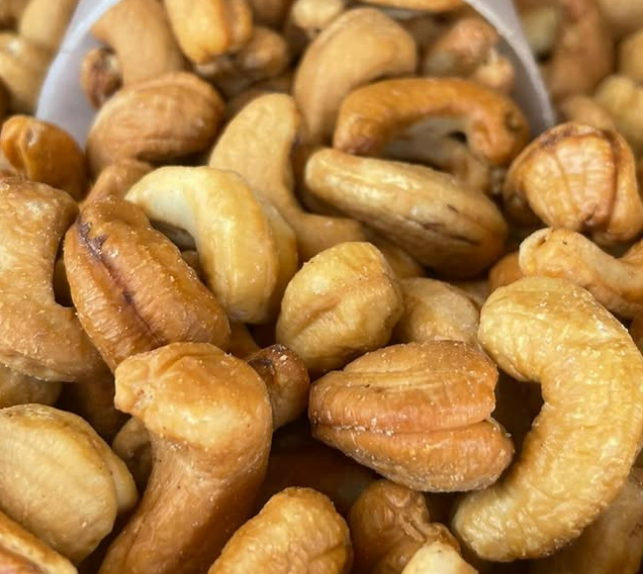 Castanha de Caju com Sal 100g a granel