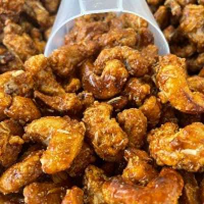 Castanha Caramelizada com Coco 100g a granel